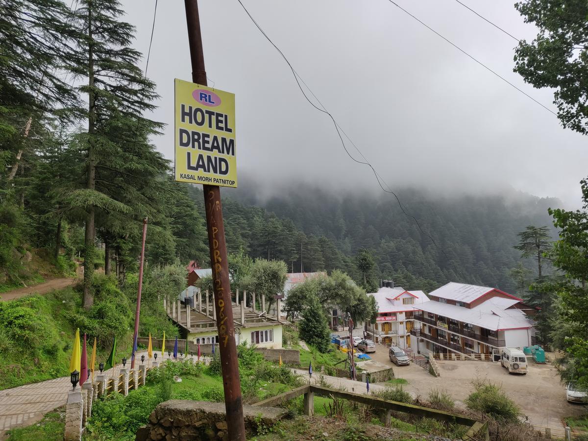 Hotel Rl Dreamland Kud Exterior foto
